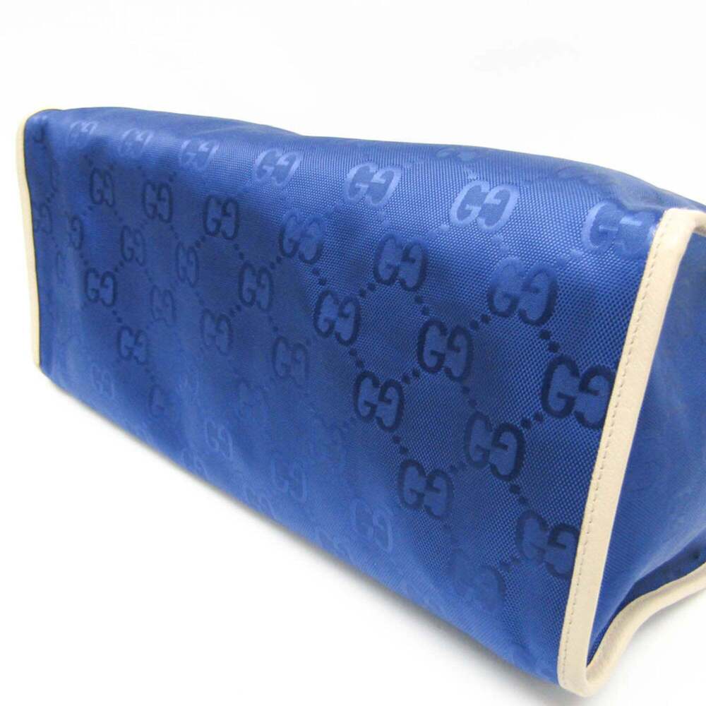 GUCCI Authentic White Leather Shoulder Bag - Picture 7 of 16